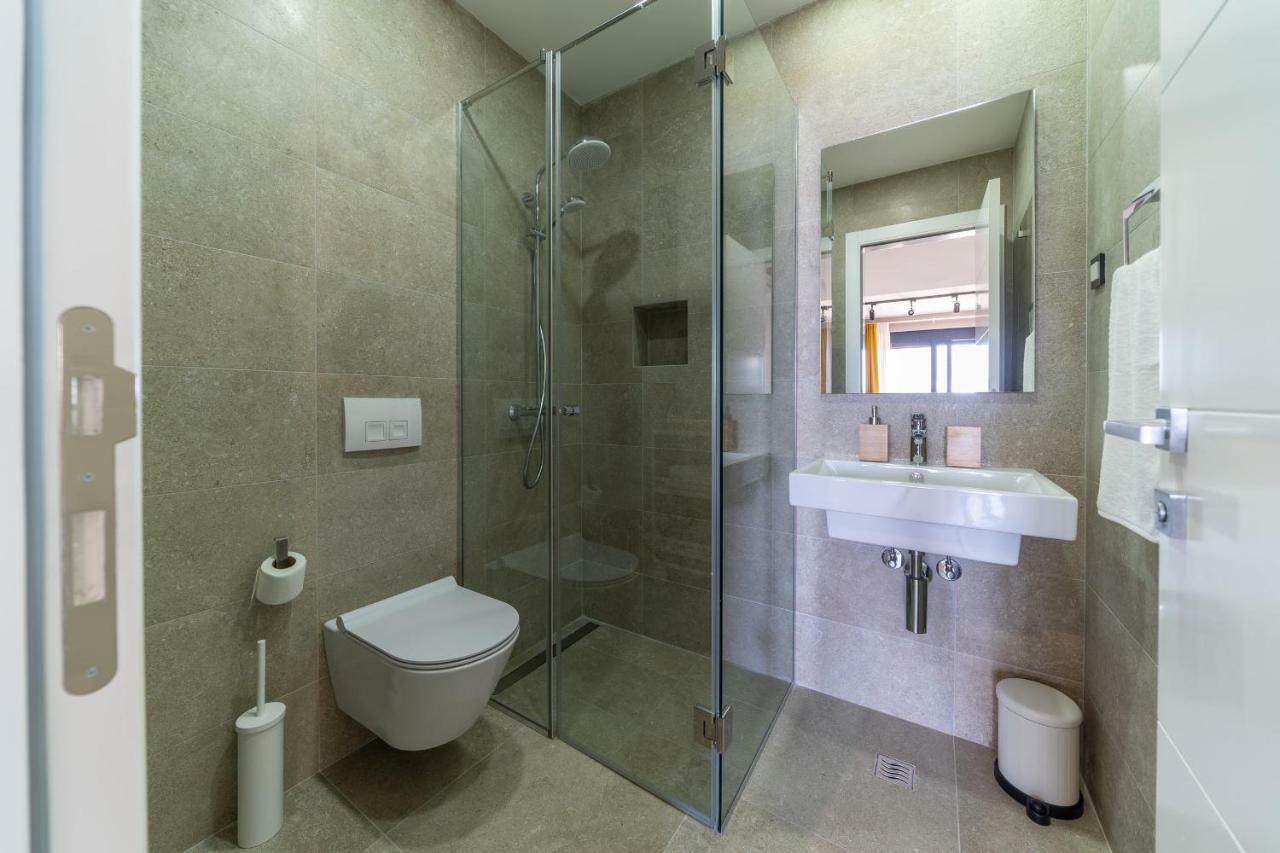 Sealine Apartments A1 Tivat Buitenkant foto