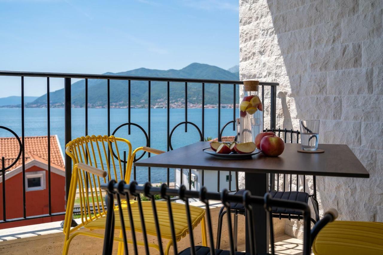 Sealine Apartments A1 Tivat Buitenkant foto